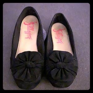 Black flats with bow 🎀